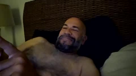 estova2002 online show from August 7, 2026, 11:01 am