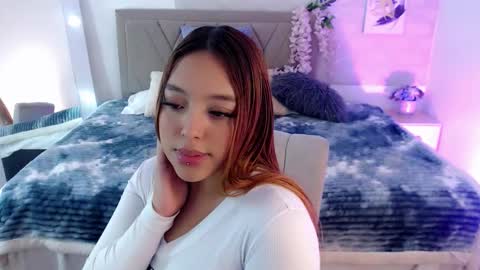 Snapshot of estrella_hank chatting on March 8, 2026, 9:40 pm estrella_hank online show from March 8, 2026, 9:40 pm