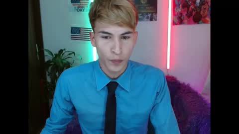 Snapshot of estrellita__jordan chatting on January 14, 2025, 3:01 am JORDAN online show from January 14, 2025, 3:01 am