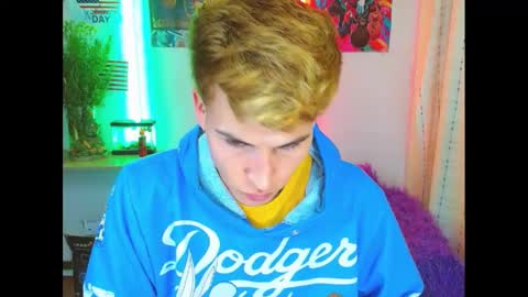 Snapshot of estrellita__jordan chatting on February 13, 2025, 1:29 am JORDAN online show from February 13, 2025, 1:29 am