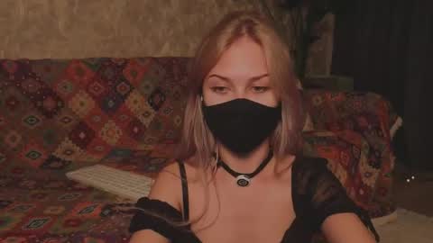 Sophia online show from May 27, 2026, 1:57 am