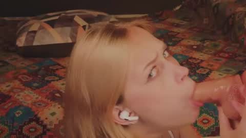 Sophia online show from June 11, 2026, 2:53 am