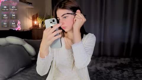 Snapshot of eternity_is_endless chatting on October 20, 2025, 7:42 am Mary online show from October 20, 2025, 7:42 am