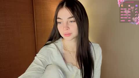 Snapshot of eternity_is_endless chatting on November 1, 2025, 8:05 am Mary online show from November 1, 2025, 8:05 am