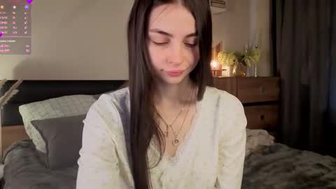 Snapshot of eternity_is_endless chatting on November 8, 2025, 7:52 am Mary online show from November 8, 2025, 7:52 am