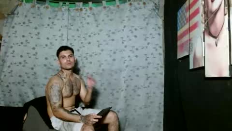 Snapshot of etha_bossx chatting on October 28, 2025, 6:21 pm ethanjobs online show from October 28, 2025, 6:21 pm