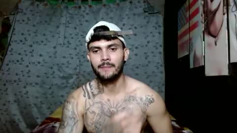 Snapshot of etha_bossx chatting on December 1, 2025, 4:45 pm ethanjobs online show from December 1, 2025, 4:45 pm