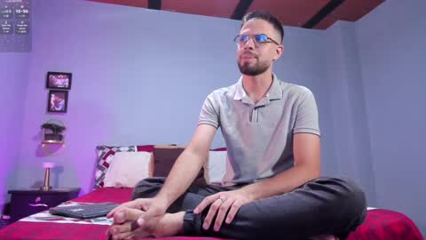 ADAM TAYLOR  ETHAN CAMBAL INDEPENDENT MODELS online show from January 29, 2025, 9:07 pm