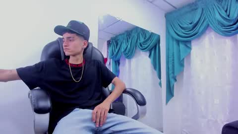 Ethan online show from December 13, 2024, 11:06 pm