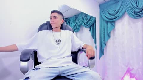 Ethan online show from January 8, 2025, 7:56 pm