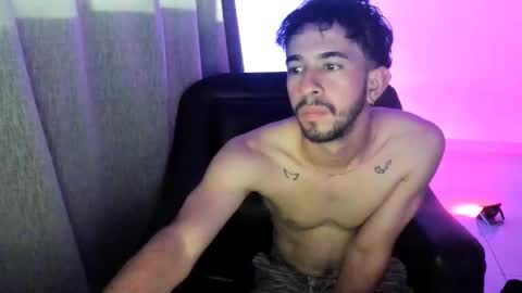 Snapshot of ethan_col chatting on September 12, 2025, 5:13 pm ethan_col online show from September 12, 2025, 5:13 pm