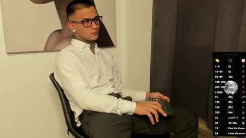 Ethan - Independent model online show from October 29, 2025, 8:54 pm