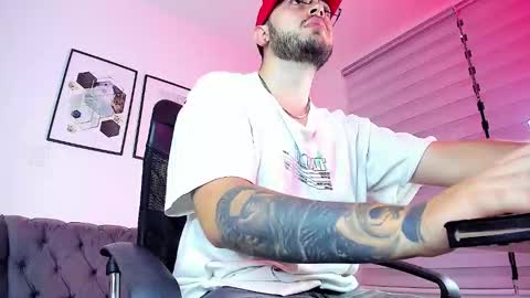 Snapshot of ethan_greacee chatting on February 14, 2026, 12:13 pm ethan_greacee online show from February 14, 2026, 12:13 pm