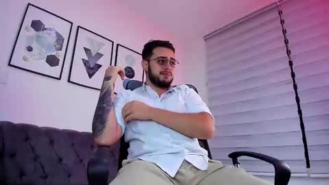 Snapshot of ethan_greacee chatting on February 19, 2026, 12:01 pm ethan_greacee online show from February 19, 2026, 12:01 pm