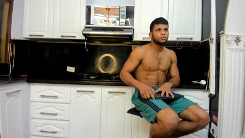 Snapshot of ethan_helmut chatting on January 6, 2025, 11:18 am ethan helmut online show from January 6, 2025, 11:18 am