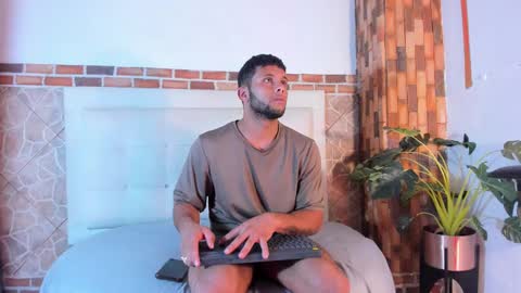 Snapshot of ethan_helmut chatting on January 7, 2025, 3:14 am ethan helmut online show from January 7, 2025, 3:14 am