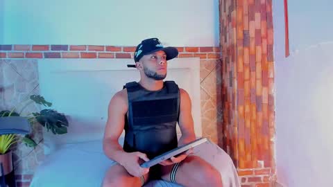 Snapshot of ethan_helmut chatting on January 10, 2025, 11:22 am ethan helmut online show from January 10, 2025, 11:22 am