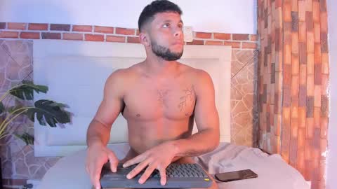 Snapshot of ethan_helmut chatting on January 11, 2025, 2:36 pm ethan helmut online show from January 11, 2025, 2:36 pm