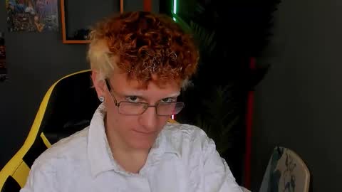 Snapshot of ethan_miltons chatting on December 1, 2025, 10:53 am Ethan online show from December 1, 2025, 10:53 am