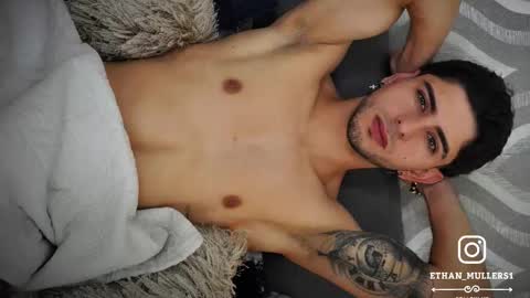 Ethan Muller online show from November 25, 2025, 9:31 am