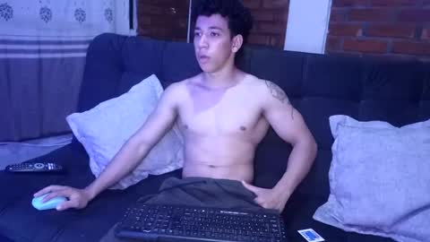 Ethan Noir online show from December 30, 2024, 4:31 am