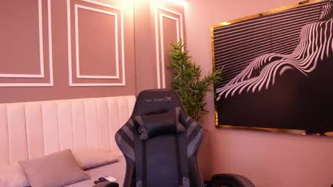 ethan_occonor online show from June 1, 2026, 12:40 pm