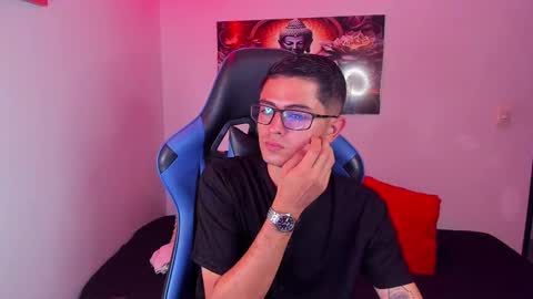 ETHAN SAI online show from November 5, 2025, 12:54 am