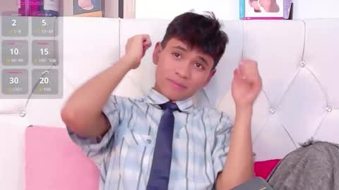 Snapshot of ethan_westt chatting on January 14, 2026, 8:14 pm Ethan online show from January 14, 2026, 8:14 pm