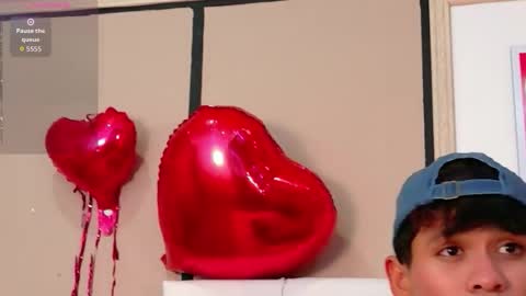 Snapshot of ethan_westt chatting on February 19, 2026, 8:38 pm Ethan online show from February 19, 2026, 8:38 pm