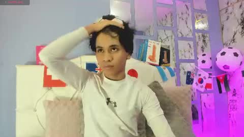 Ethan online show from July 2, 2026, 12:44 pm
