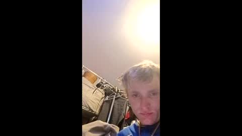 Snapshot of ethanbmx2001 chatting on April 19, 2026, 7:51 am ethanbmx2001 online show from April 19, 2026, 7:51 am