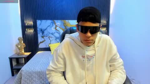 ethanx18 online show from May 3, 2026, 3:34 am