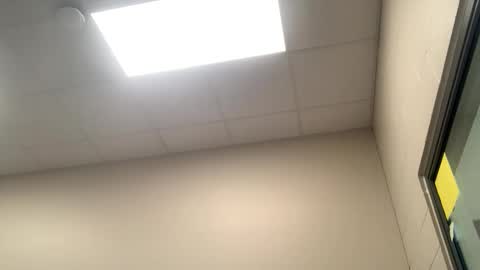 Snapshot of ethb0211 chatting on March 2, 2026, 2:35 pm ethb0211 online show from March 2, 2026, 2:35 pm