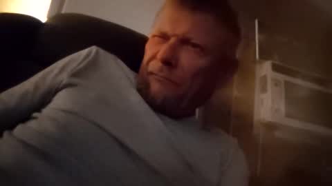 Snapshot of etheridgem666 chatting on October 20, 2025, 8:15 am etheridgem666 online show from October 20, 2025, 8:15 am