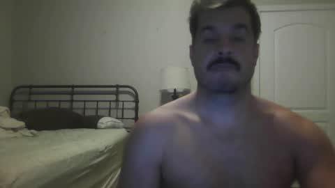 etim33 online show from November 3, 2025, 6:14 am