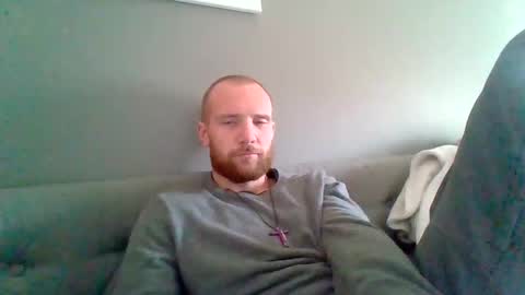 Snapshot of eugar81 chatting on December 16, 2025, 8:47 pm eugar81 online show from December 16, 2025, 8:47 pm