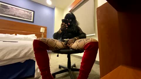 Jane online show from September 25, 2025, 5:44 am