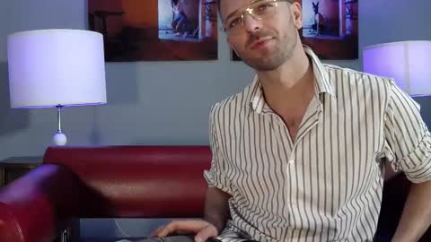 Snapshot of euginehot chatting on December 25, 2024, 12:26 pm euginehot online show from December 25, 2024, 12:26 pm