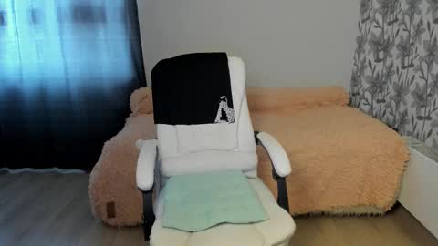 Snapshot of eva_7777 chatting on February 20, 2026, 6:37 am Eva online show from February 20, 2026, 6:37 am