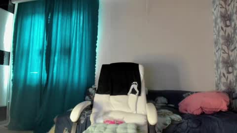 Eva online show from May 31, 2026, 9:38 am