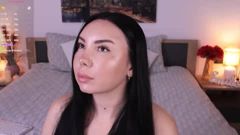 Snapshot of eva__si chatting on November 8, 2025, 10:04 am Eva online show from November 8, 2025, 10:04 am