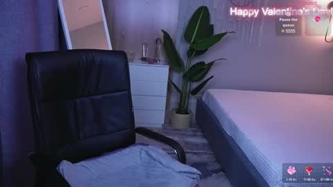 Snapshot of eva_conors_ chatting on February 19, 2025, 1:18 am Eva online show from February 19, 2025, 1:18 am