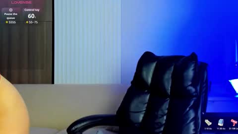 Snapshot of eva_conors_ chatting on November 29, 2025, 12:46 am Eva online show from November 29, 2025, 12:46 am