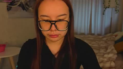 Snapshot of eva_cutties chatting on May 18, 2026, 9:15 am Eva online show from May 18, 2026, 9:15 am