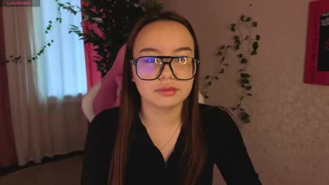Snapshot of eva_cutties chatting on May 22, 2026, 9:26 am Eva online show from May 22, 2026, 9:26 am
