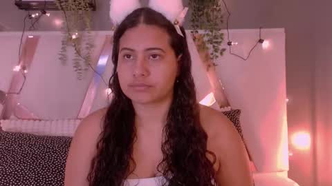 EVA DAEMON  online show from September 23, 2025, 11:35 am