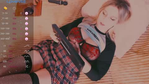 Eva online show from December 10, 2024, 2:59 am