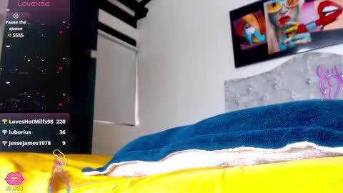 Snapshot of eva_hoot1 chatting on February 5, 2025, 4:58 pm EVA online show from February 5, 2025, 4:58 pm