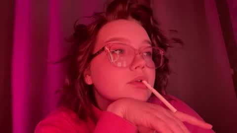 Snapshot of eva_kittenn chatting on November 28, 2025, 3:04 pm eva_kittenn online show from November 28, 2025, 3:04 pm