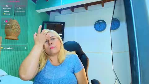 eva_love49 online show from March 2, 2026, 5:09 pm